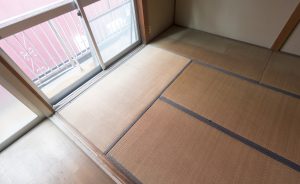 畳の寿命は何年？部位ごとの目安と判断方法、寿命を延ばすコツを紹介